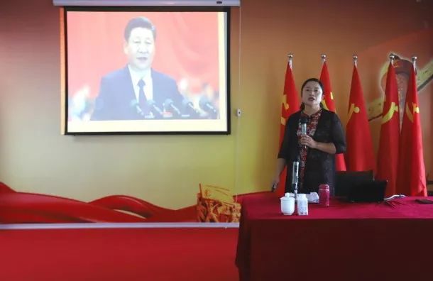 B体育在线登录第一期入党积极分子培训班开讲啦! B体育在线登录第一期入党积极分子培训班开讲啦!