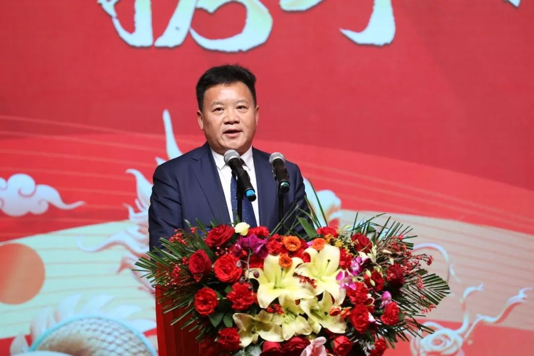 B体育在线登录乳业30周年暨2024年客户大会圆满召开！