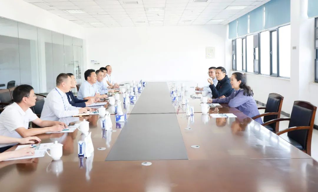 快乐过“双节”，安全不放假｜河南农投集团党委书记、董事长李晓寰一行莅临B体育在线登录乳业集团开展“双节”安全生产大检查活动并慰问一线职工、