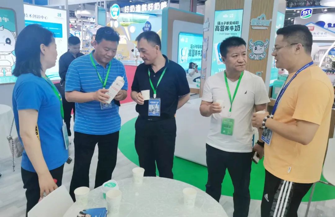 参观拓思路 交流促发展 | 集团领导参加中乳协第二十九次年会暨中国(国际)乳业技术博览会并到江西阳光乳业参观座谈 参观拓思路 交流促发展 | 集团领导参加中乳协第二十九次年会暨中国(国际)乳业技术博览会并到江西阳光乳业参观座谈