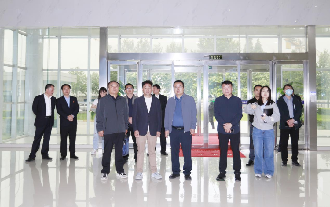 B体育在线登录丨宁夏农业农村厅畜牧兽医局局长洪龙一行莅临B体育在线登录参观调研 B体育在线登录丨宁夏农业农村厅畜牧兽医局局长洪龙一行莅临B体育在线登录参观调研