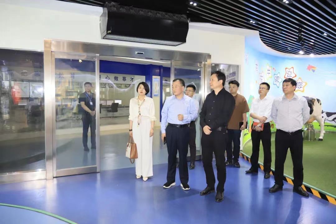 B体育在线登录丨北京家音顺达莅临B体育在线登录乳业集团参观访谈 B体育在线登录丨北京家音顺达莅临B体育在线登录乳业集团参观访谈