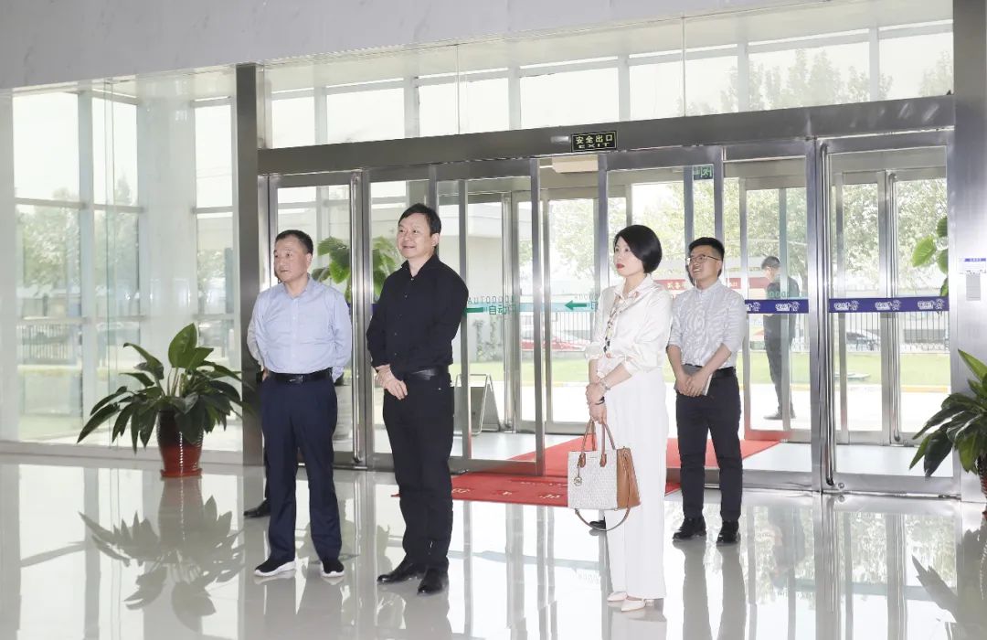 B体育在线登录丨北京家音顺达莅临B体育在线登录乳业集团参观访谈 B体育在线登录丨北京家音顺达莅临B体育在线登录乳业集团参观访谈