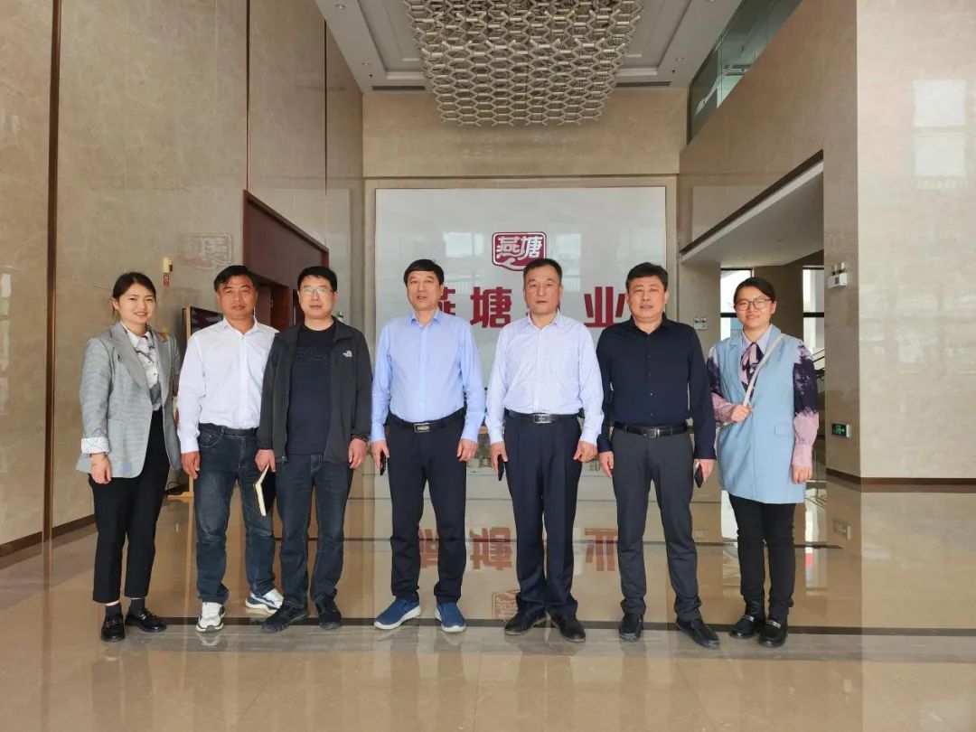 交流促提升 互动谋发展｜B体育在线登录乳业集团总裁杨永带队分别赴广东燕塘乳业及越秀风行乳业参观交流