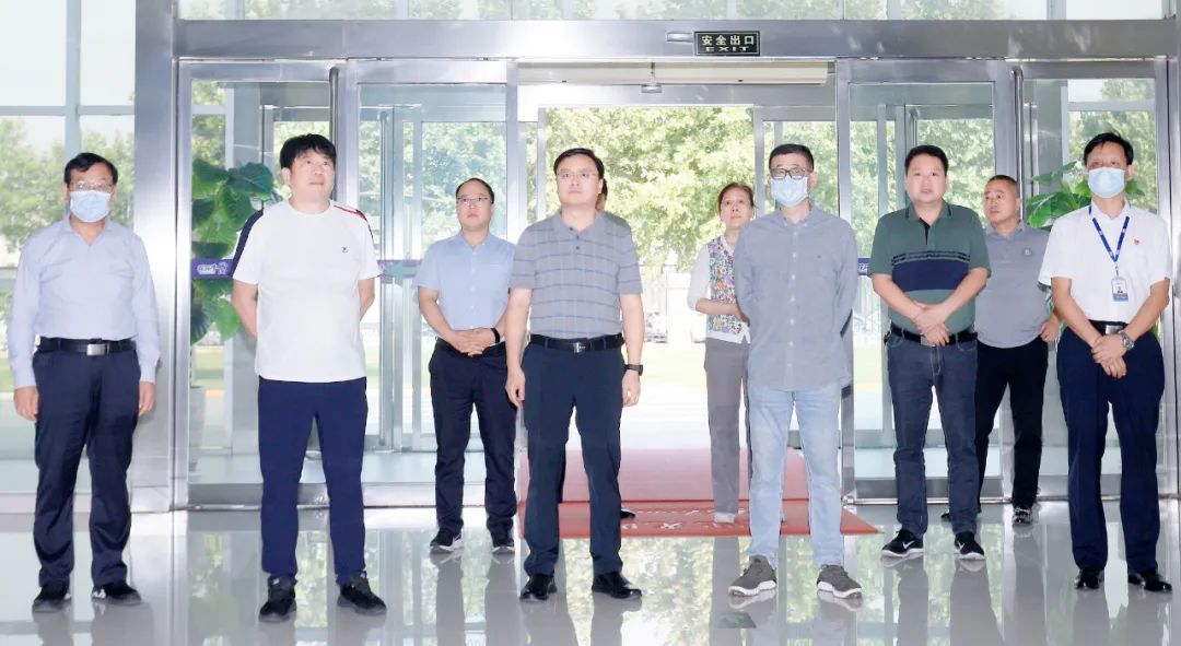 快讯｜社旗县人民政府县长关文波一行莅临B体育在线登录乳业集团参观考察
