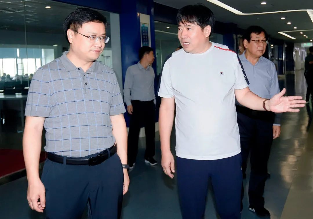 快讯｜社旗县人民政府县长关文波一行莅临B体育在线登录乳业集团参观考察