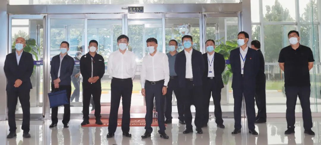 佳木斯市招商考察团莅临B体育在线登录考察座谈