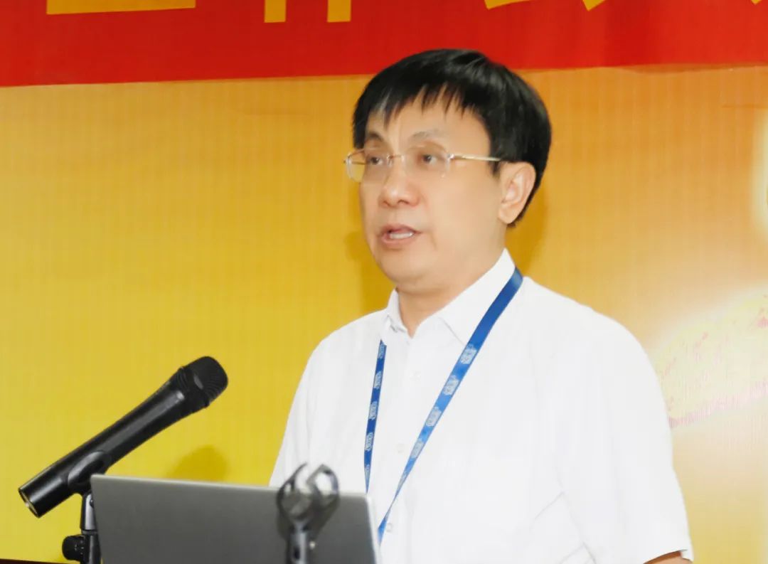 鼓足干劲·再创辉煌 | B体育在线登录乳业集团召开经销商座谈会