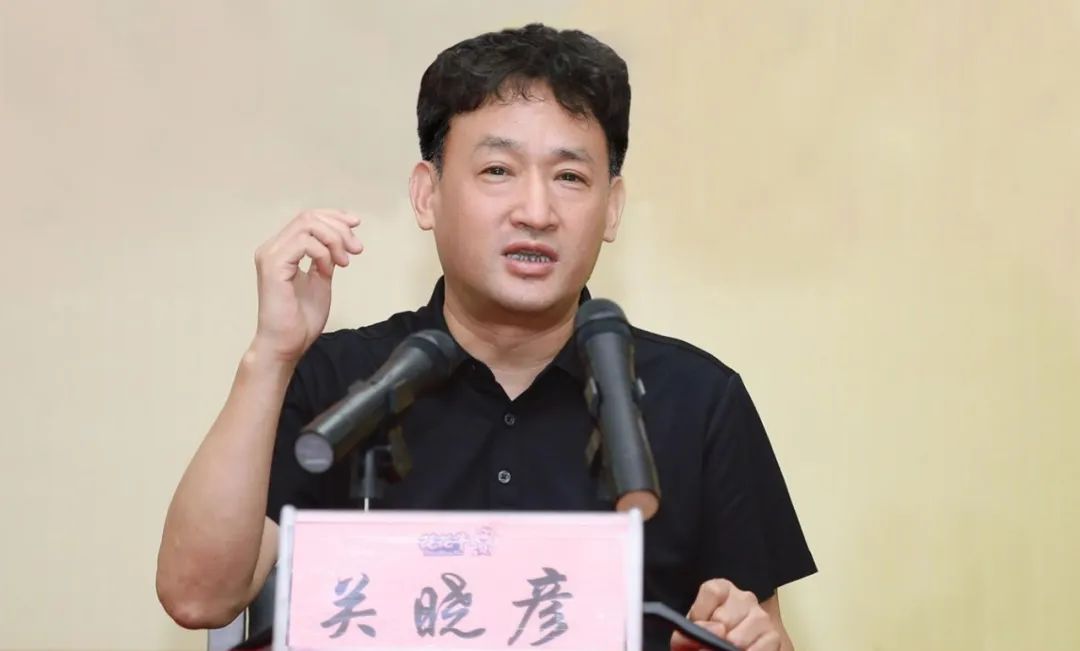 鼓足干劲·再创辉煌 | B体育在线登录乳业集团召开经销商座谈会