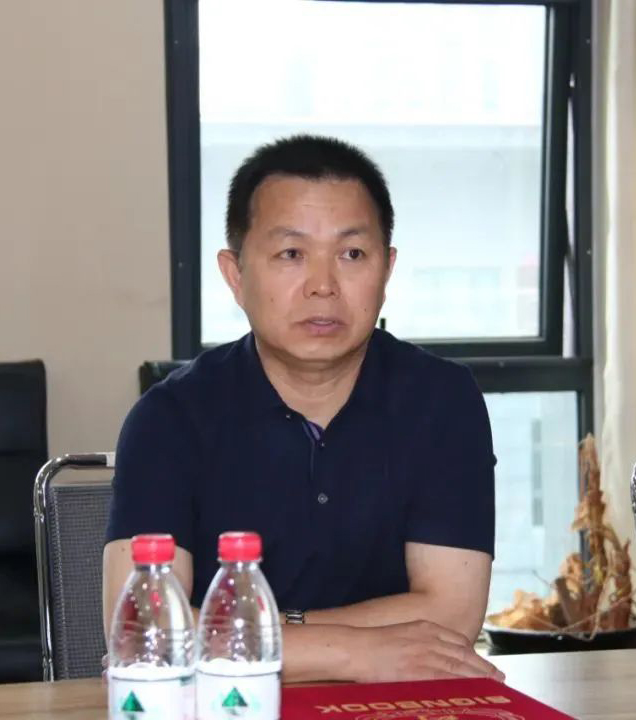 爱心奶情系学子，公益情温暖人心—河南B体育在线登录乳业集团助力基金会“圆梦计划•一杯奶”公益项目，爱心捐赠善款50万元！