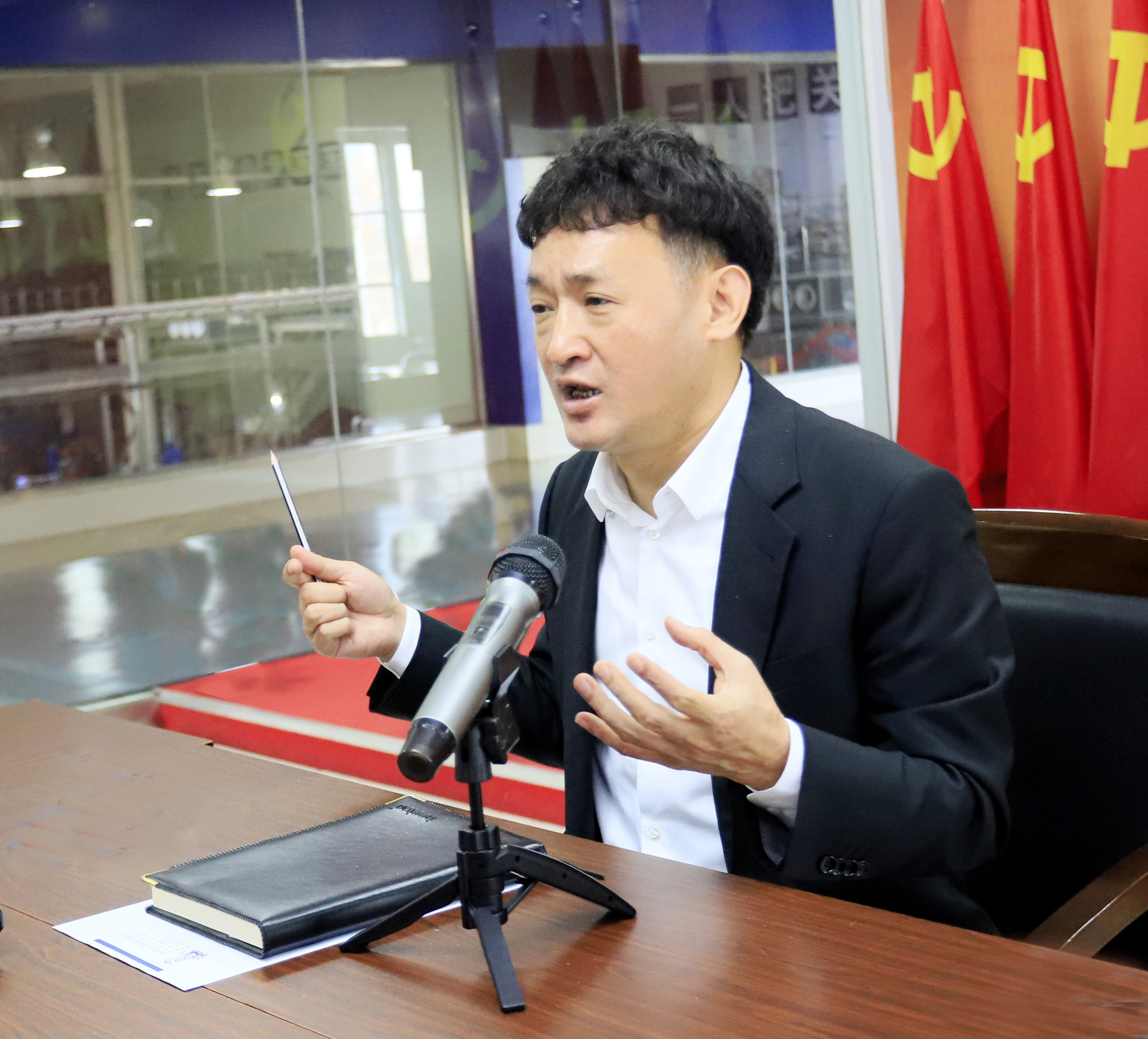 鼓足干劲、攻坚克难，决战2021 ，推动B体育在线登录再上新台阶