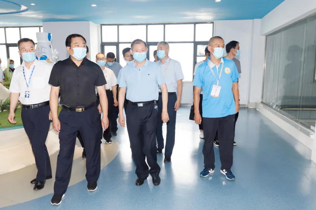 郑州市安全生产双重预防体系建设现场观摩会在B体育在线登录乳业集团郑州分公司召开