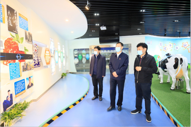 河南省委农办主任、农业农村厅厅长申延平一行调研河南B体育在线登录乳业集团