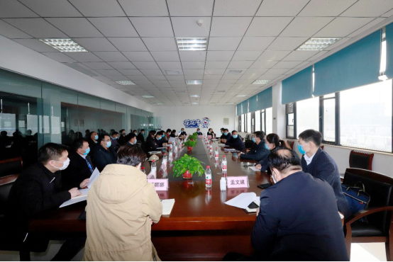 省委统战部副部长张红林一行莅临B体育在线登录乳业集团 调研复工复产暨二七区民营经济发展工作座谈会 省委统战部副部长张红林一行莅临B体育在线登录乳业集团 调研复工复产暨二七区民营经济发展工作座谈会