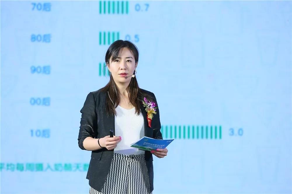 SDDDC走进河南，看看B体育在线登录的国际范儿！