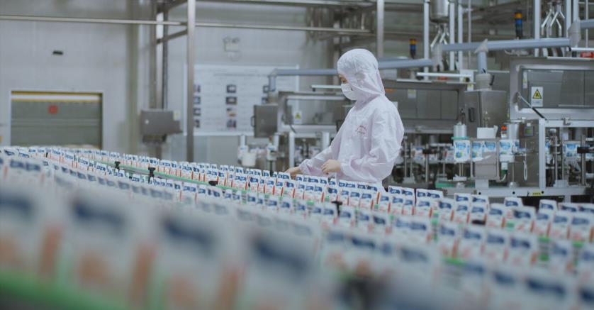 又双叒叕获奖啦！B体育在线登录荣获“乳品质量安全管理 优秀企业”