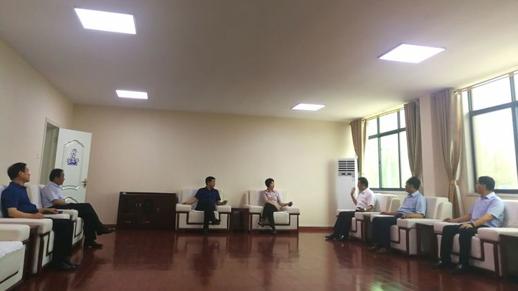 驻马店市委常委、统战部长姚新文 莅临B体育在线登录乳业集团总部调研