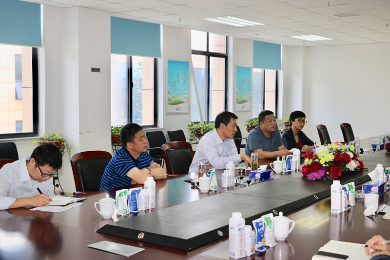 二七区张超副区长莅临B体育在线登录公司 调研指导工作 二七区张超副区长莅临B体育在线登录公司 调研指导工作