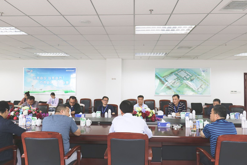 二七区张超副区长莅临B体育在线登录公司 调研指导工作 二七区张超副区长莅临B体育在线登录公司 调研指导工作